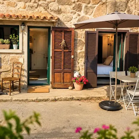 Holiday home A Casa Di Mimi Vue Mer, Maison Corse, Proche Des Plages & Sartene